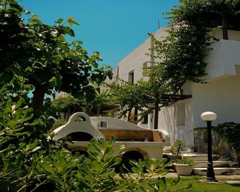 Eva Suites & Apartments Agia Marina Exterior foto